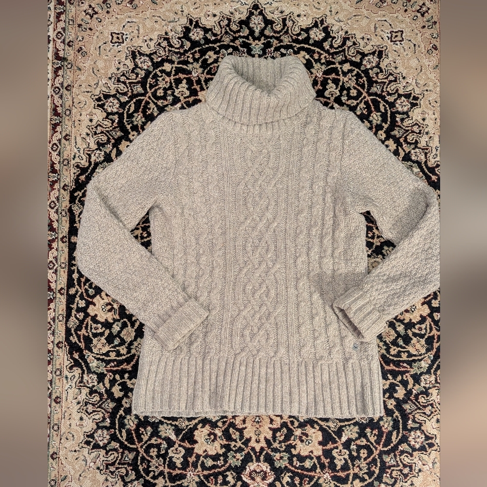 Eddie Bauer Cable Knit Turtleneck Sweater 80% Lambswool Vintage